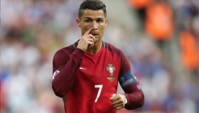 威尼斯人官网入口-极限战神Ming三场封神，绝境逆袭瑞士队向天再借三分钟